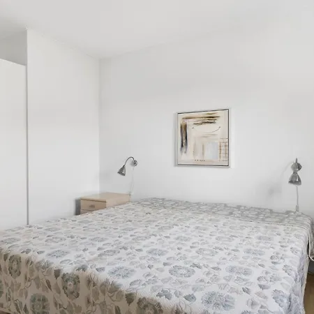 Sopark Lejl 38 * Gudhjem